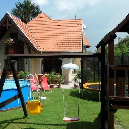 Apartment Mit Privatem Pool By Interhome *